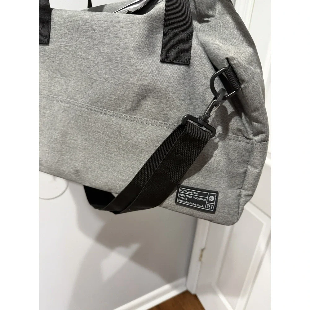 Hex Gray Charcoal‎ Aspect Duffel Bag NWT Weekender Travel Bag Overnight